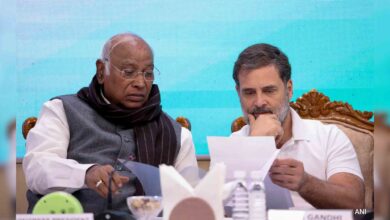Mallikarjun Kharge and Rahul Gandhi