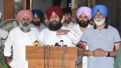 Pb Congress at Pb Vidhan Sabha